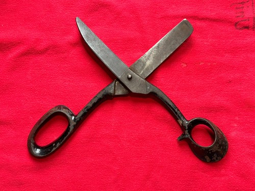 LARGE ANTIQUE GERMANY CARPET SHEARS DELANEY CARPET CO SOLINGEN - VERY COOL! - Picture 14 of 14