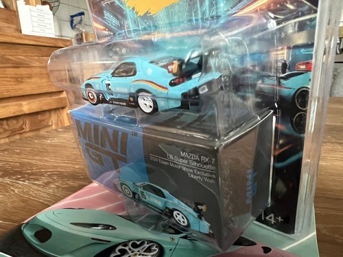 Mini GT 1:64 Mazda RX7 LBWK Liberty Walk + Majorette 1:64 Supra Essen Motorshow - Bild 7 von 17