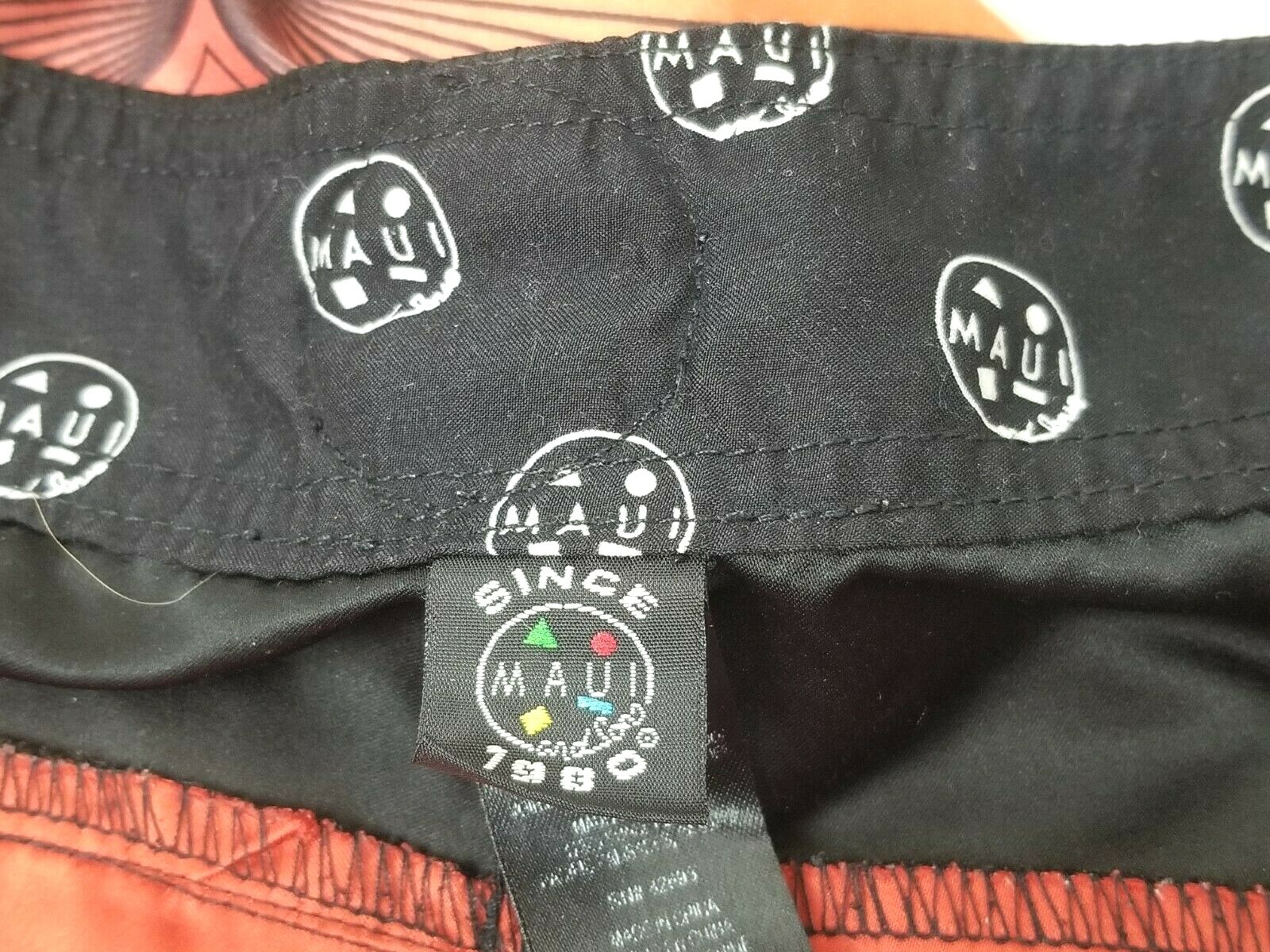 Maui & Sons Men's Orange Geometric Board Shorts Size 34 image 4