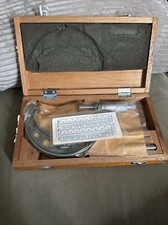 Mitutoyo 3-4" Disk Micrometer Made In Japan MT80 123-128