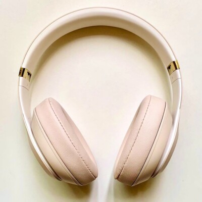 Beats Studio3 Wireless ホワイトゴールド Amazon.com: Beats by Dr. Dre Studio 3 Wireless Over-Ear