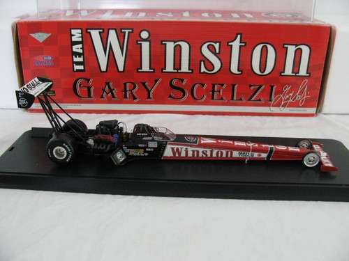 Revell 1/24 Gary Scelzi Team Winston 1999 Top Fuel Dragster w/ Display Case NIB - Picture 6 of 15