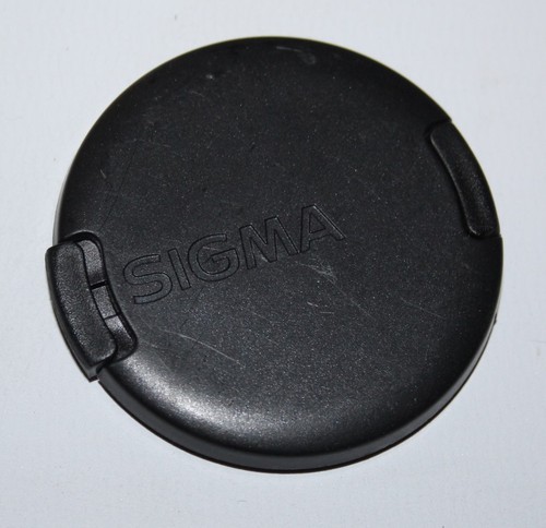 Sigma - Genuine 52mm Snap On Lens Cap - vgc - Picture 1 of 2