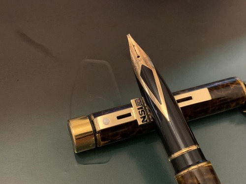 2 of Vintage Sheaffer TARGA 1030 Thuya Brown Marble Fountain Pen Pen 14K Gold - Picture 5 of 24