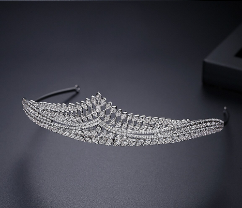 "Radiant Dawn: A Unique 7-Piece One-of-a-Kind Tiara Bridal Ensemble" - Picture 3 of 19
