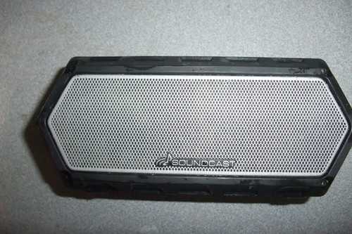 Soundcast VG1 Waterproof Portable Bluetooth Speaker - Picture 1 of 3
