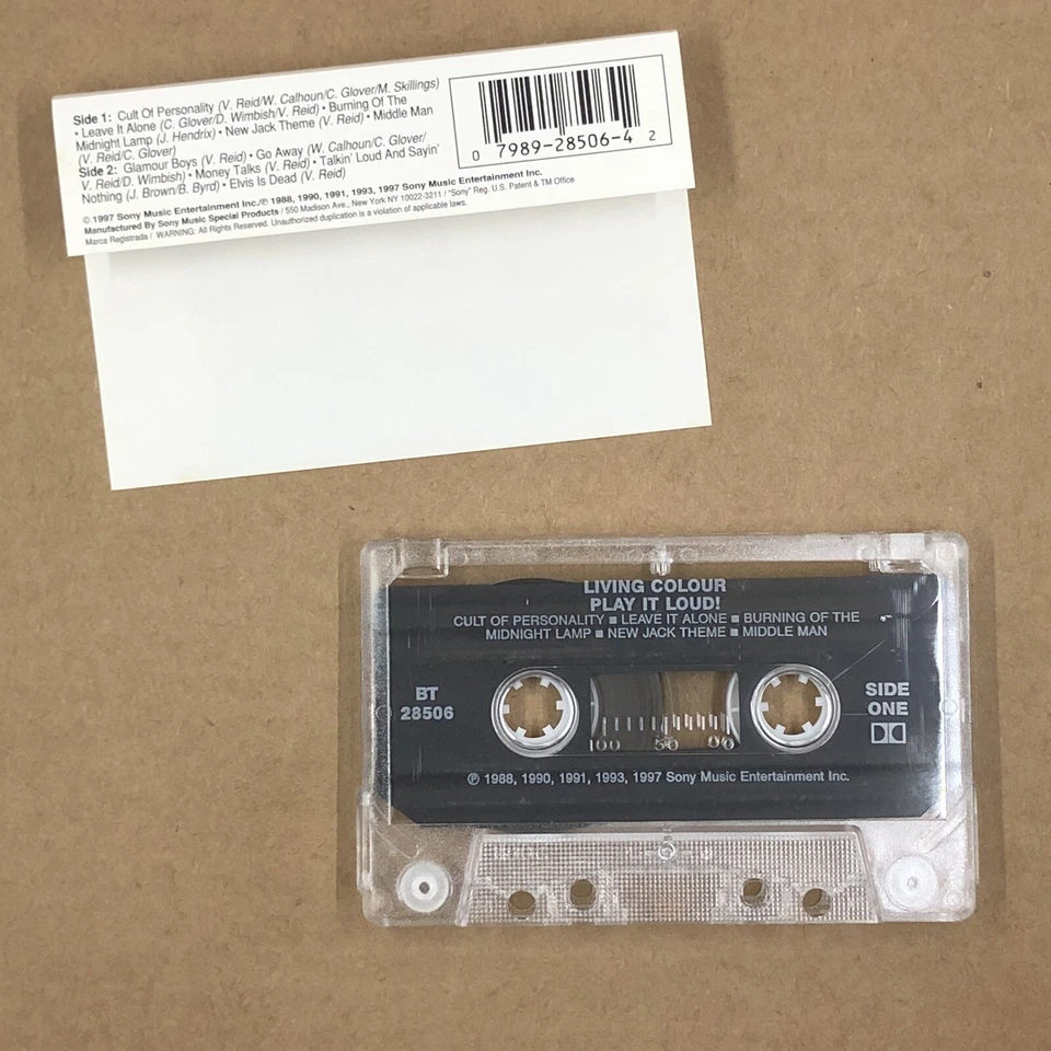 LIVING COLOUR Cassette Tape Metal Funk BEST OF PLAY IT LOUD CULT OF PERSONALITY Foto 2 de 4