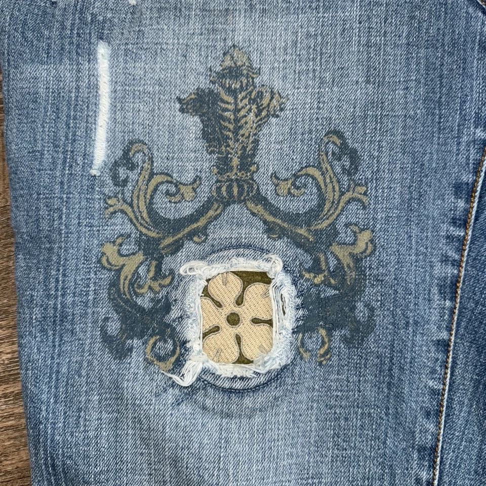 Pantalones de mezclilla recortados Hint talla 9 retazos reciclados grunge cottage hippie boho Foto 4 de 4