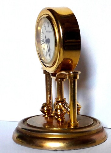 NOVELTY CLOCKS, MINI QUARTZ - VARIOUS - CLICK on - Select - to BROWSE and ORDER - Picture 76 of 82