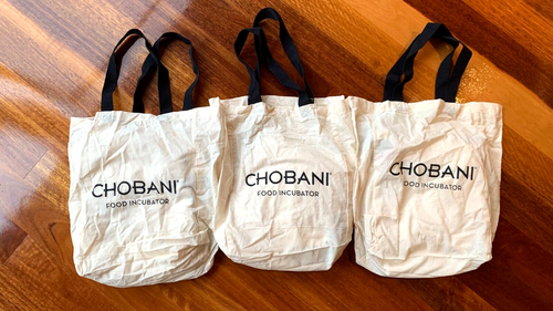 AU LOT 10x mabuzi Chobani gimmies white T-Shirt NEW tags various sizes - Picture 5 of 6