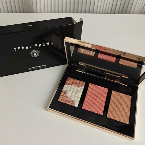 NEU Bobbi Brown Sculpt & Glow Palette Highlighting Powder + Radiant Blush x2