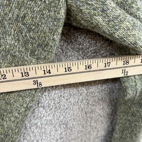 The Limited Women's Sweater Size XS Wool Cashmere Silk Blend Green V-Neck - Picture 7 of 10