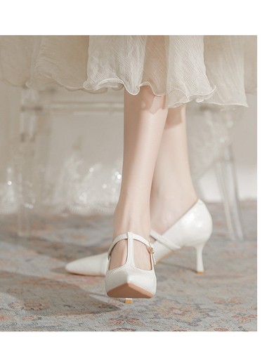 Retro spitze High-Heels Damenschuhe schmale Absätze Frühling T-Form Pendlerschuhe - Bild 9 von 15