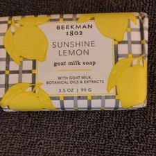 Beekman 1802  Assorted Soap Set Pure Goat Milk   3.5 oz Palm Size NEW