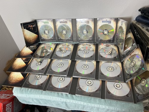 RARE WWE - Wrestlemania Anthology: Boxed 20 DVD Set 1985-2005 - Imagen 8 de 18