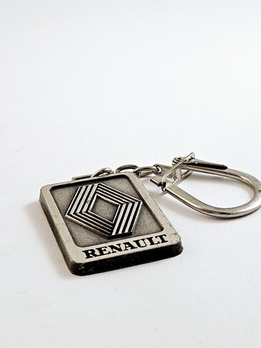 PORTE-CLES - RENAULT 1980s Logo Vintage - Métal - Fuego R5 Alliance R6 R12 R14 - Picture 2 of 3