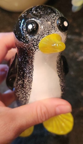 Verre d'art soufflé studio 5,25" pingouin noir/jaune/blanc - Photo 4/5