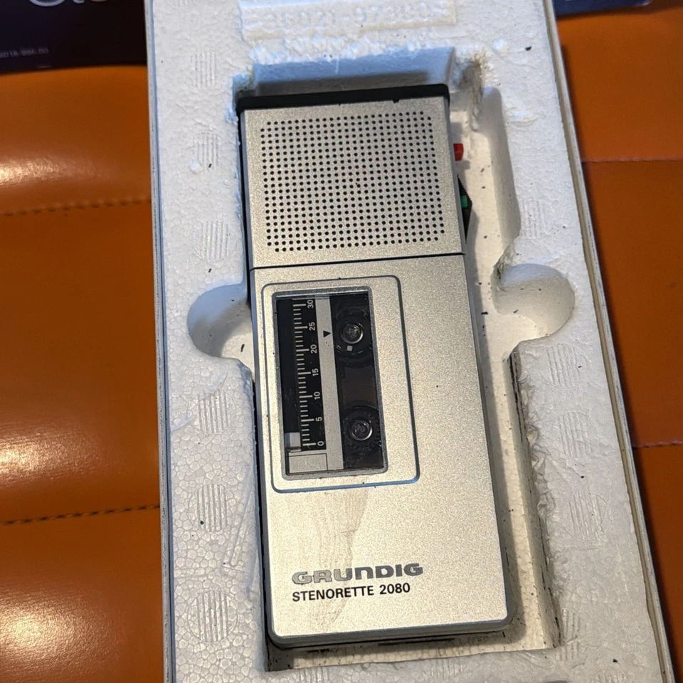 Grundig Stenorette 2080 Diktiergerät Sprachaufzeichnung Memo Silber Vintage OVP - Bild 4 von 4