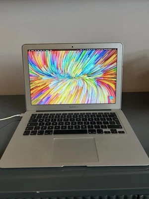 MacBook Air 13-inch A1466 2015 4GB Ram NO SSD HDD
