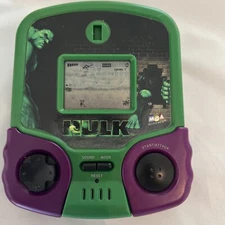 VINTAGE MGA 2003 HULK HANDHELD ELECTRONIC GAME UNIVERSAL MARVEL TESTED & WORKS