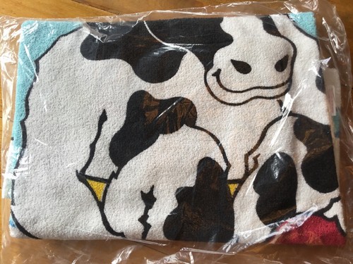 Vtg Beach Towel Cow NOS Kemps “It’s the Cows” Promo Advertising 1990’s NEW - Picture 2 of 5