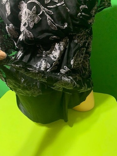 Top Torrid Talla 2 (18/20) Terciopelo Peplum Burnout Sobreplice - Dalia Floral Nuevo con Etiquetas - Imagen 3 de 9