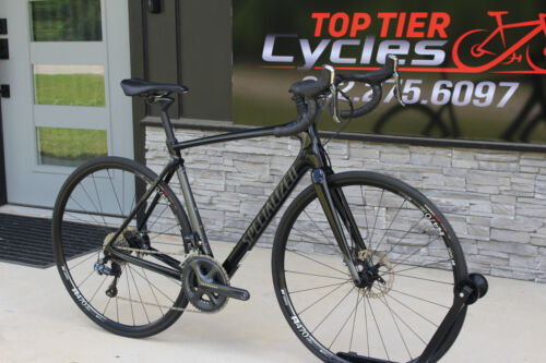 56 cm - 2018 Specialized Roubaix Expert- DISC!- Di2!- $5,000 Retail - INV 927 - Picture 3 of 24