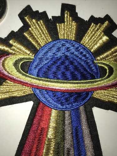Planet Rainbow Golden Rays Sew On Patch Appliqué 10 cm x 11 cm - Picture 4 of 5