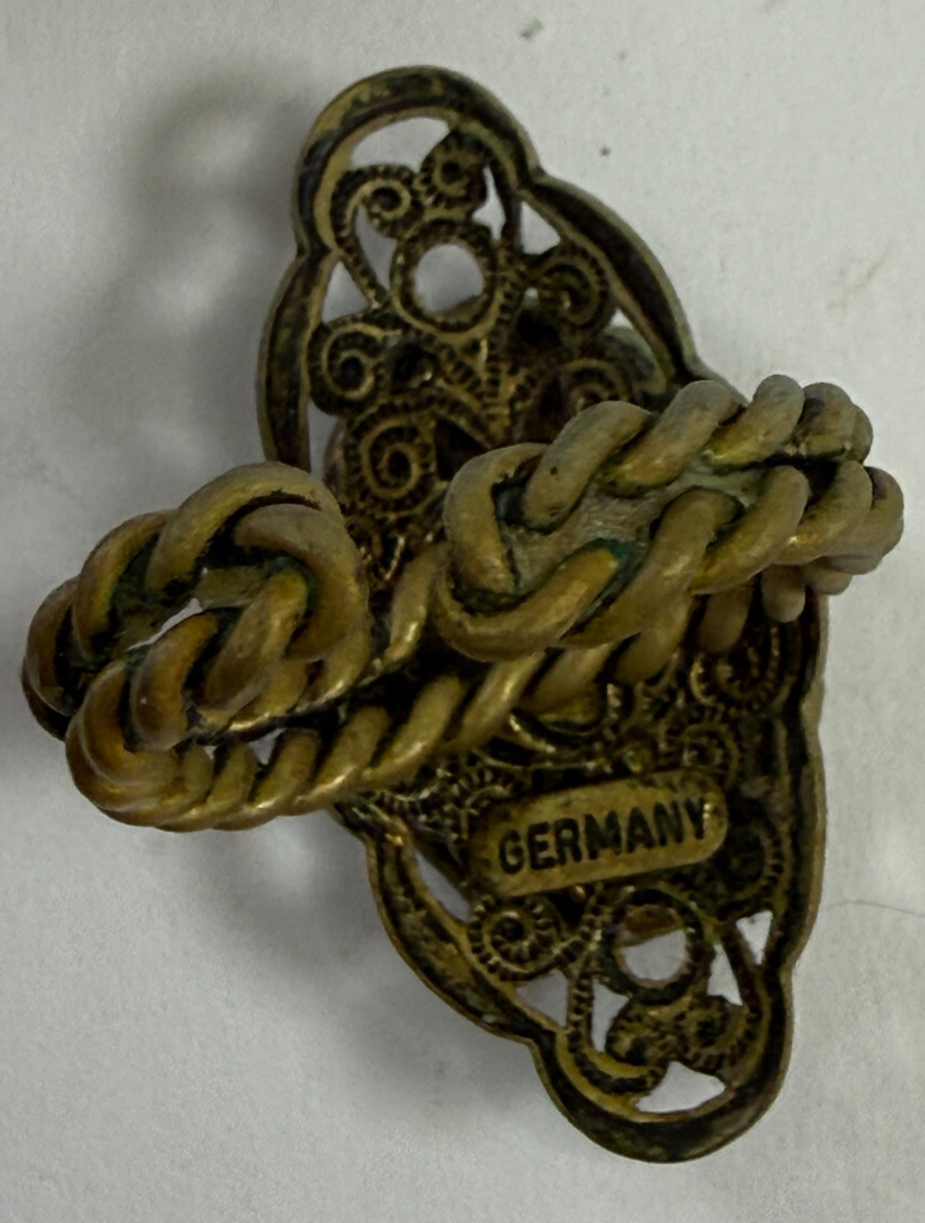 Picture 6 of 12