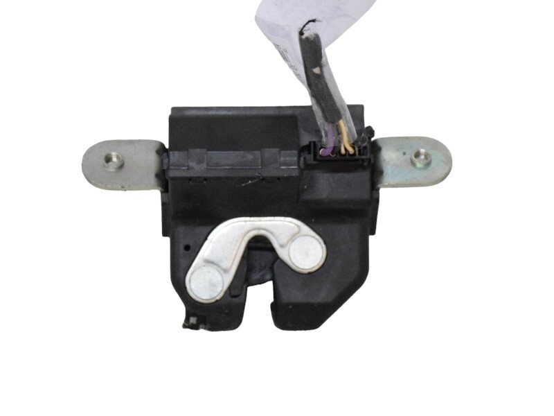 Trunk Lock Alfa Romeo Giulietta 55701971 52161766 - Q00456 Used Or