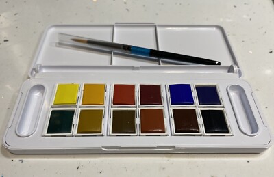 Brandneu Daler Rowney Aquafine Aquarellfarbe 12 x halbe Pfanne Reisebox Set