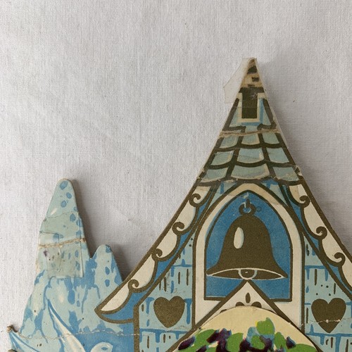 Tarjeta de felicitación de San Valentín troquelada 1943 de colección pop up niña en capilla GRANDE - Imagen 6 de 11
