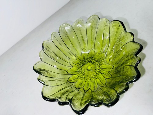 Vintage Indiana Glas Karneval Glas Avocado grün Sonnenblume Schüssel 7" schön - Bild 2 von 5