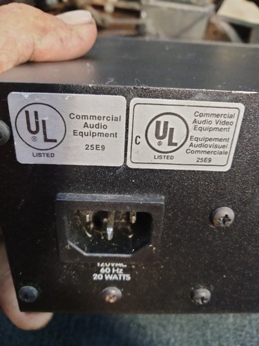 Peavey 2 Channel / Graphic Equalizer Q231 / Read Description - Picture 7 of 15