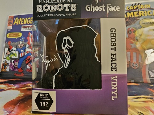 Handgefertigt von Robots Ghost Face Stashloot exklusiv signiert und gekritzelt von Eskivo - Bild 16 von 16