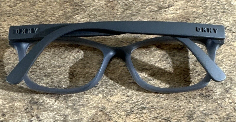 Marcos de gafas de plástico de borde completo gris mate DKNY DY 4686 3753 52-16-140 mm G9 Foto 4 de 4