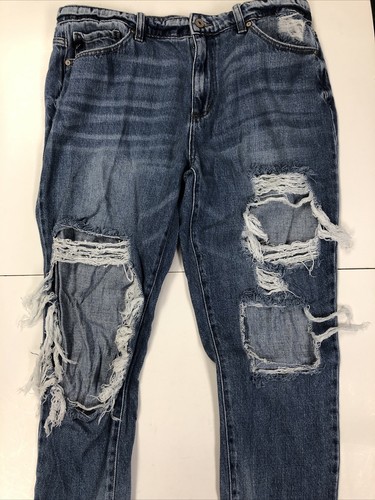 Kancan Mid-Rise Boyfriend Denim Jeans size 13 X 30 Destroyed Distressed - 第 3/8 張圖片