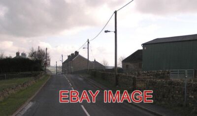FOTO SPUR KOPF BLICK NACH SÜDEN AUF SONNENSTRASSE VON WOODLAND NACH COPLEY. PUBLIC FOOTP