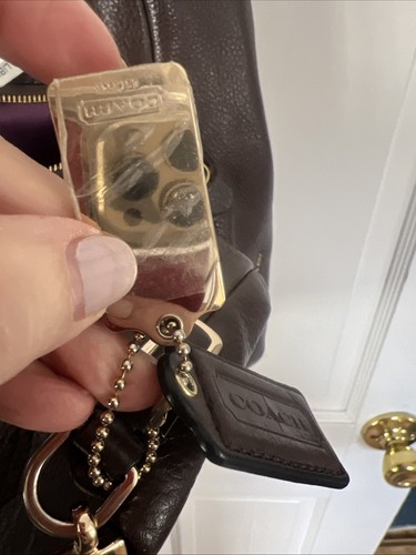 Neu mit Etikett Coach Madison kleine Phoebe-Schultertasche Leder F26224 hellgoldfarben Ziegel - Bild 8 von 14