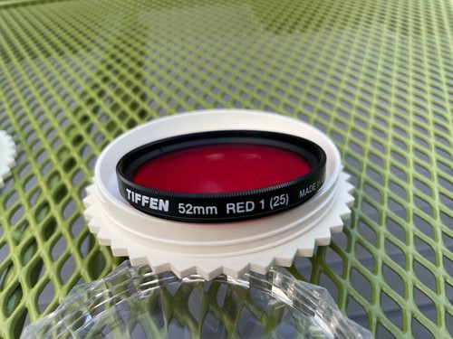 2 NEW TIFFEN 55mm STAR Apt 2mm & RED 1 (25) CAMERA GLASS LENS FILTERS SOLE OWNER - Picture 9 of 24