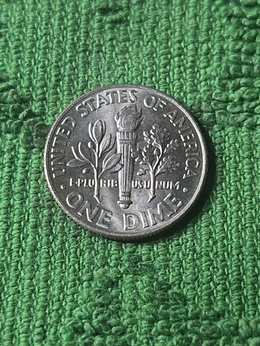 Moneda de diez centavos P Roosevelt 2013 circulada - Imagen 2 de 2