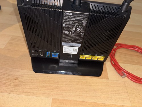 ASUS RT-AC86U Router domowy Ai Mesh WLAN VPN System WiFi 5 USB 3.0 czarny - Zdjęcie 6 z 10