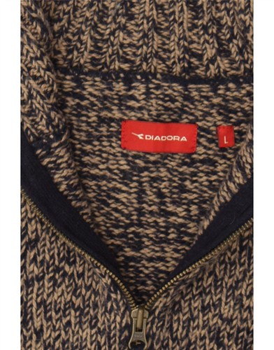 Suéter Jersey DIADORA Para Hombres Cremallera Cuello Grande Marrón Manchado Acrílico CF13 - Imagen 3 de 3