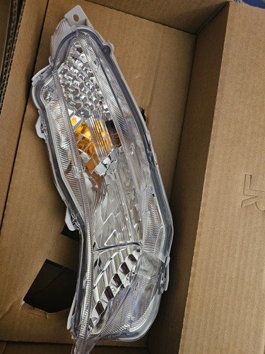 For Toyota Camry Front Signal/Corner Light 2015-2017 Pair Passenger and Driver - Picture 3 of 4