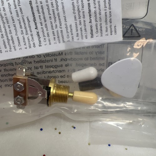 2 Packs- Unopened- Musiclily Toggle Switch For Guitar W/ Picks - Picture 4 of 9