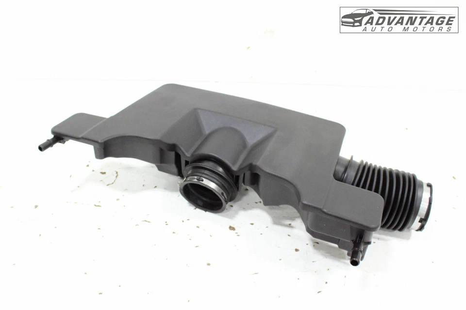 Chevrolet Silverado 1500 LD 2019 motor filtro de aire admisión salida caja de conductos OEM Foto 4 de 4