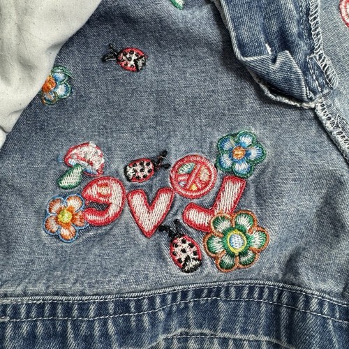 Vintage Girls Embroidered Jean Shorts Size 5 Route 66 Flower- Peace Sign- LOVE - Picture 7 of 10