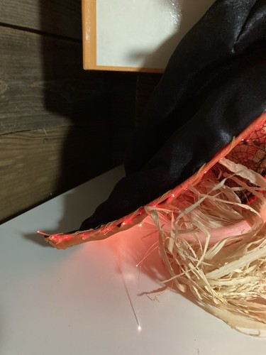 JC Penny Halloween Fiber Optic Witch 18” Broom Spider Web Works - Picture 4 of 9