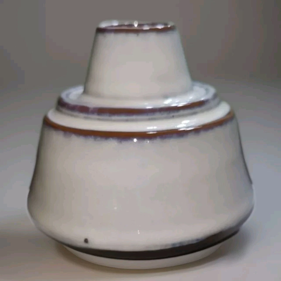 Florero de cerámica HK Living esmalte blanco bordes marrones estante pequeño Foto 3 de 4