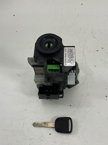 2013 Hyundai Elantra GLS Ignition Switch Assembly W/Key OEM - Picture 2 of 7